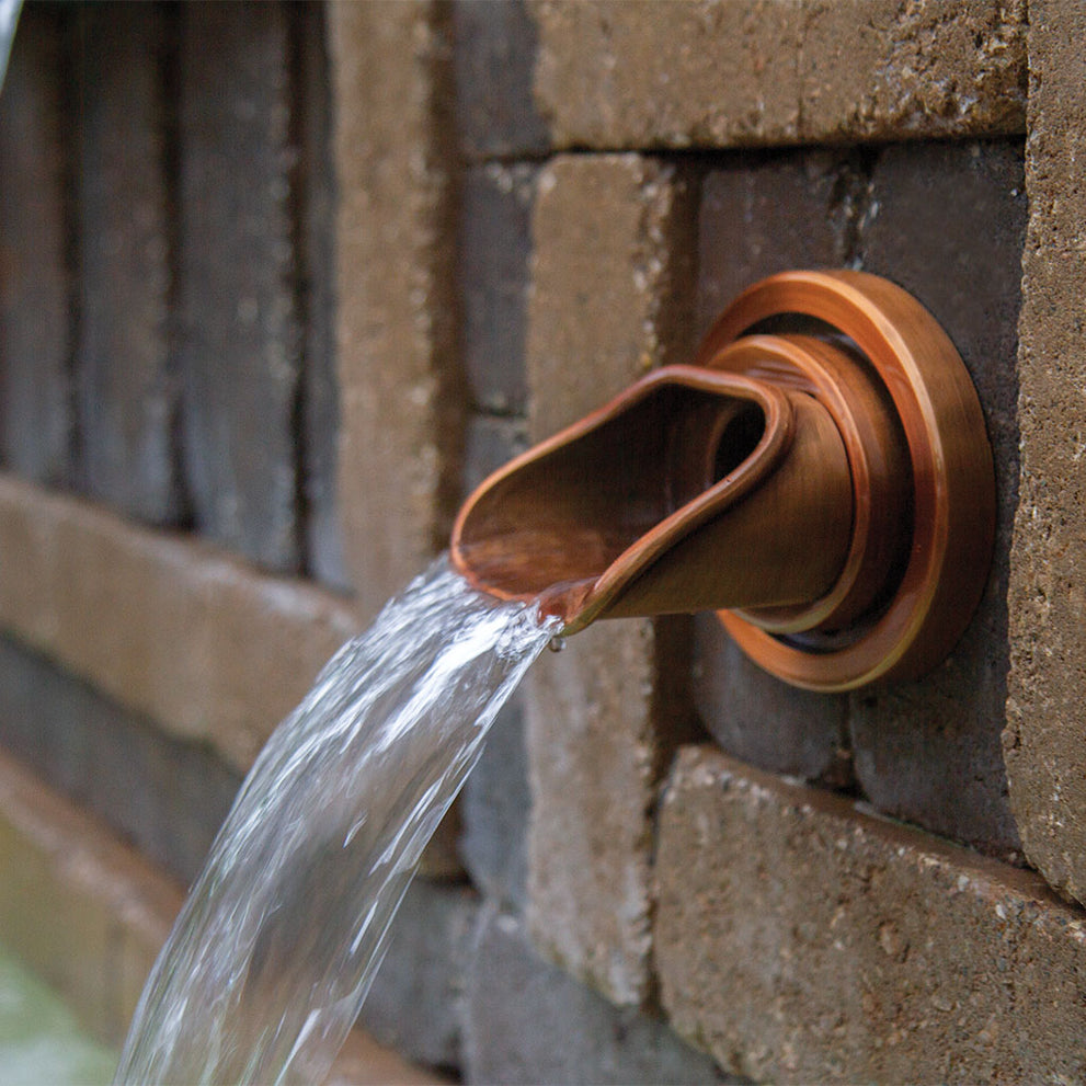 oase-waterspuwer-in-de-muur-ellips-koper