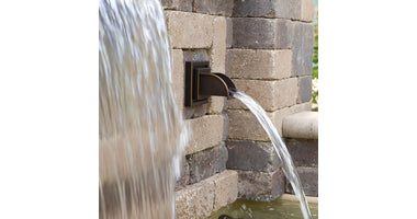 oase-waterspuwer-in-de-muur