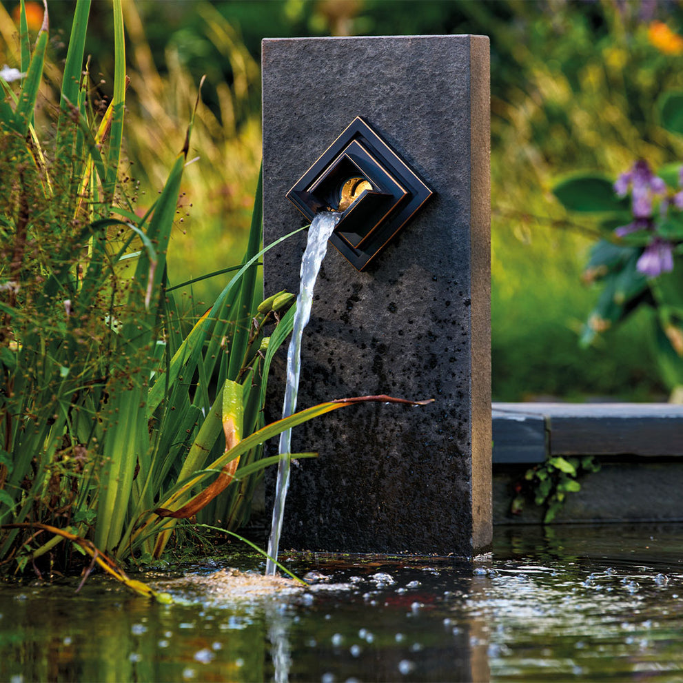 sierkraan-oase-ornament-brons-ornament-waterval