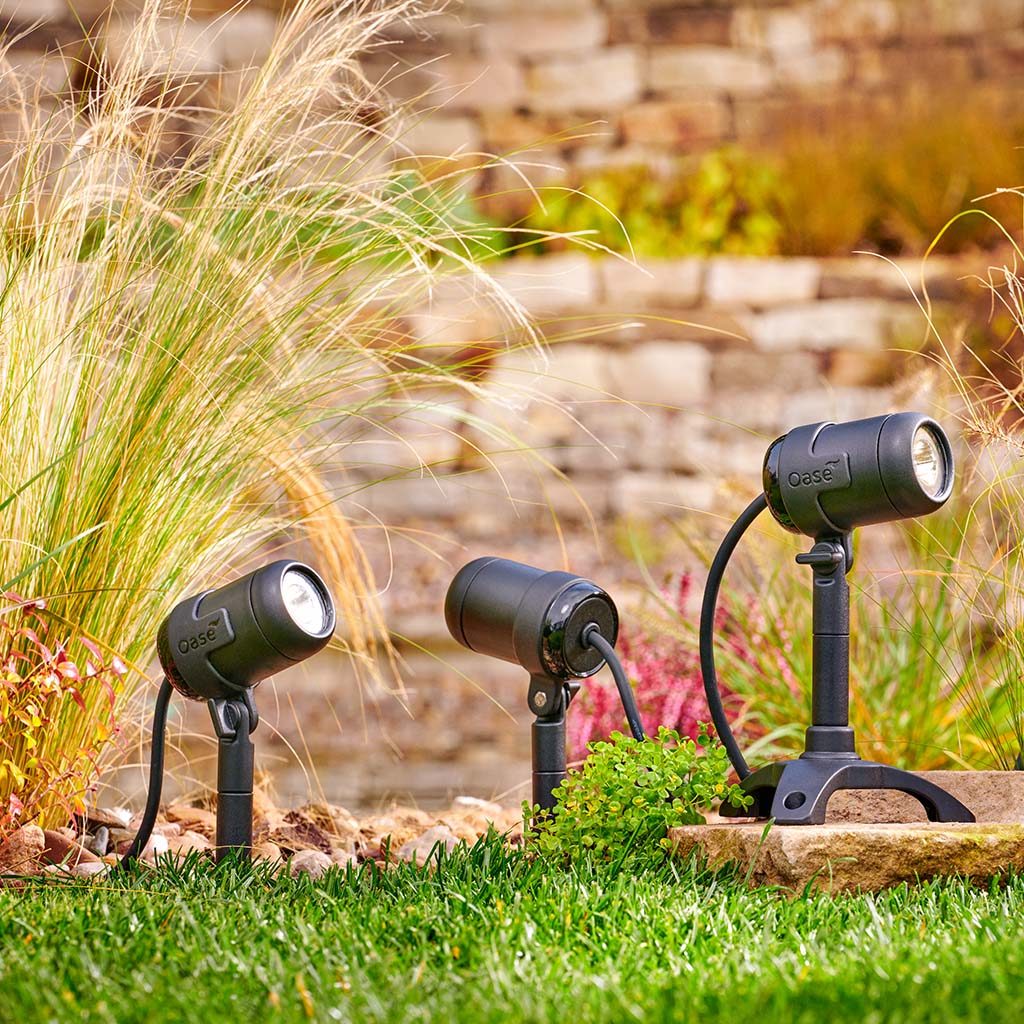 oase-lunaqua-connect-tuinspot-s-solo-wit-verlengt-sfeer