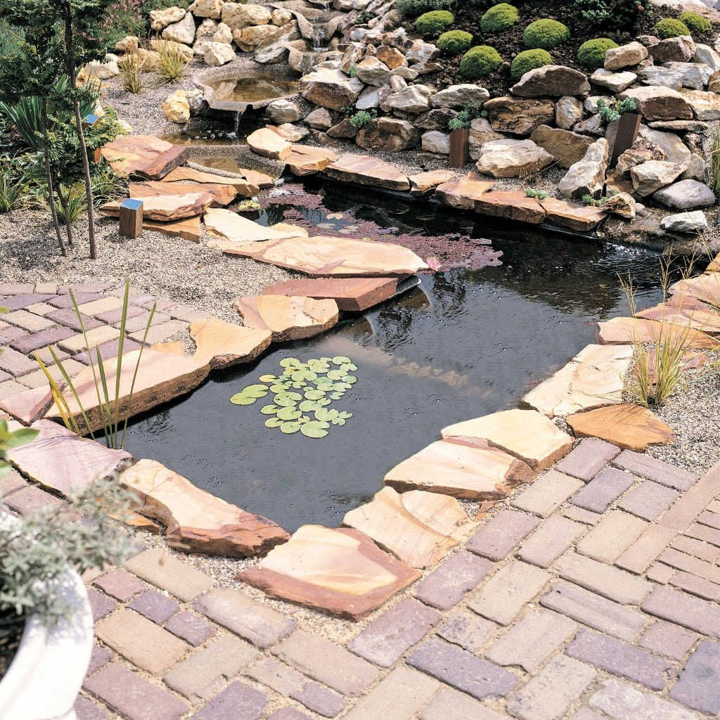 hoekige_voorgevormde_vijver_venus_2