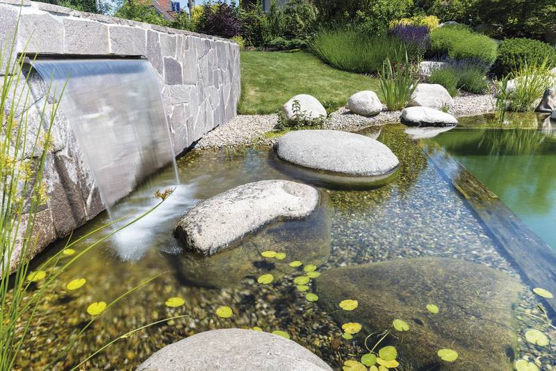 oase_20waterfall_20set_2030_20_met_20pomp_2007